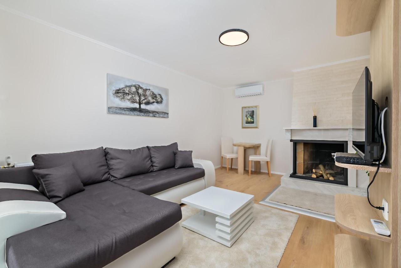 Villa Madison Zagreb Exteriör bild