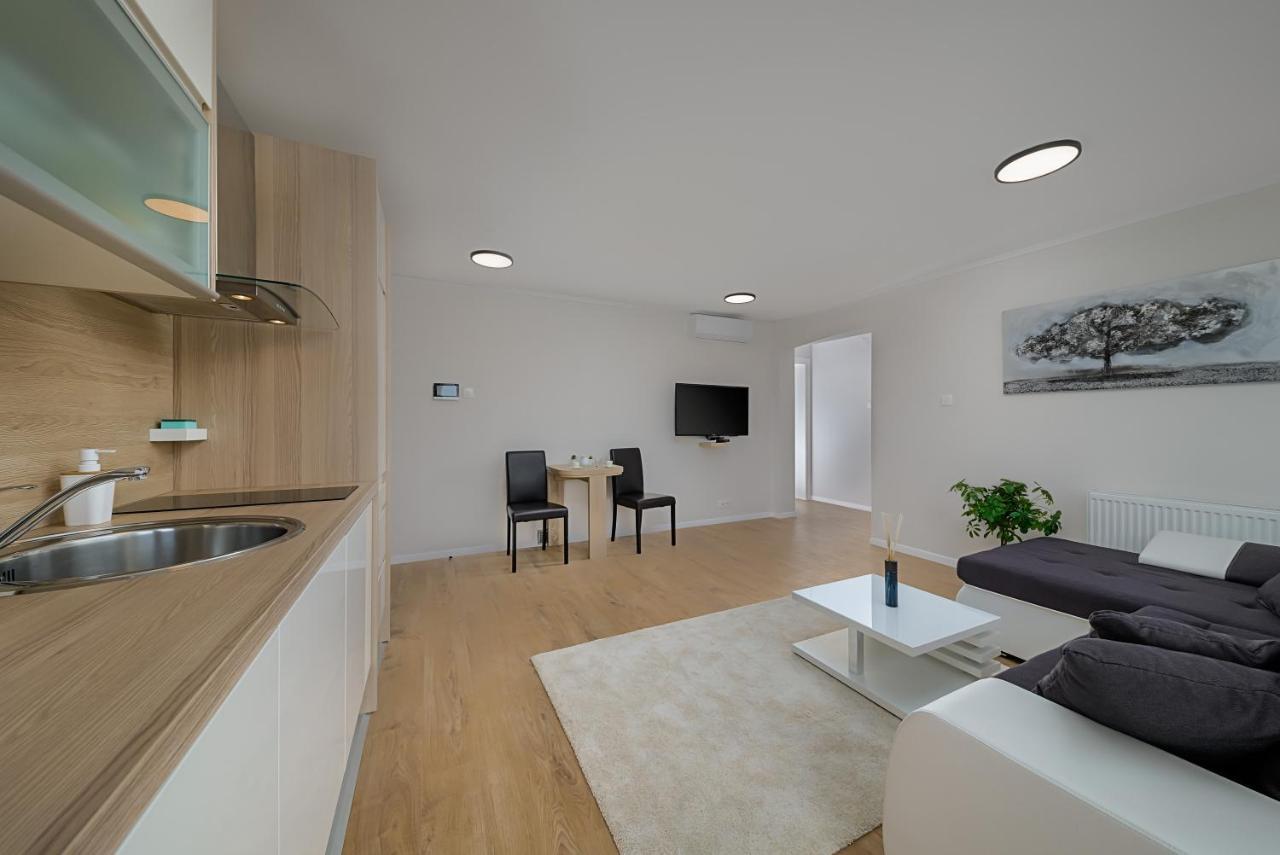 Villa Madison Zagreb Exteriör bild