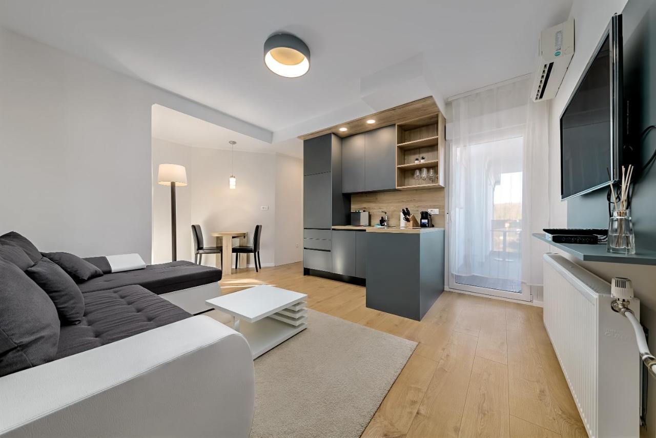 Villa Madison Zagreb Exteriör bild